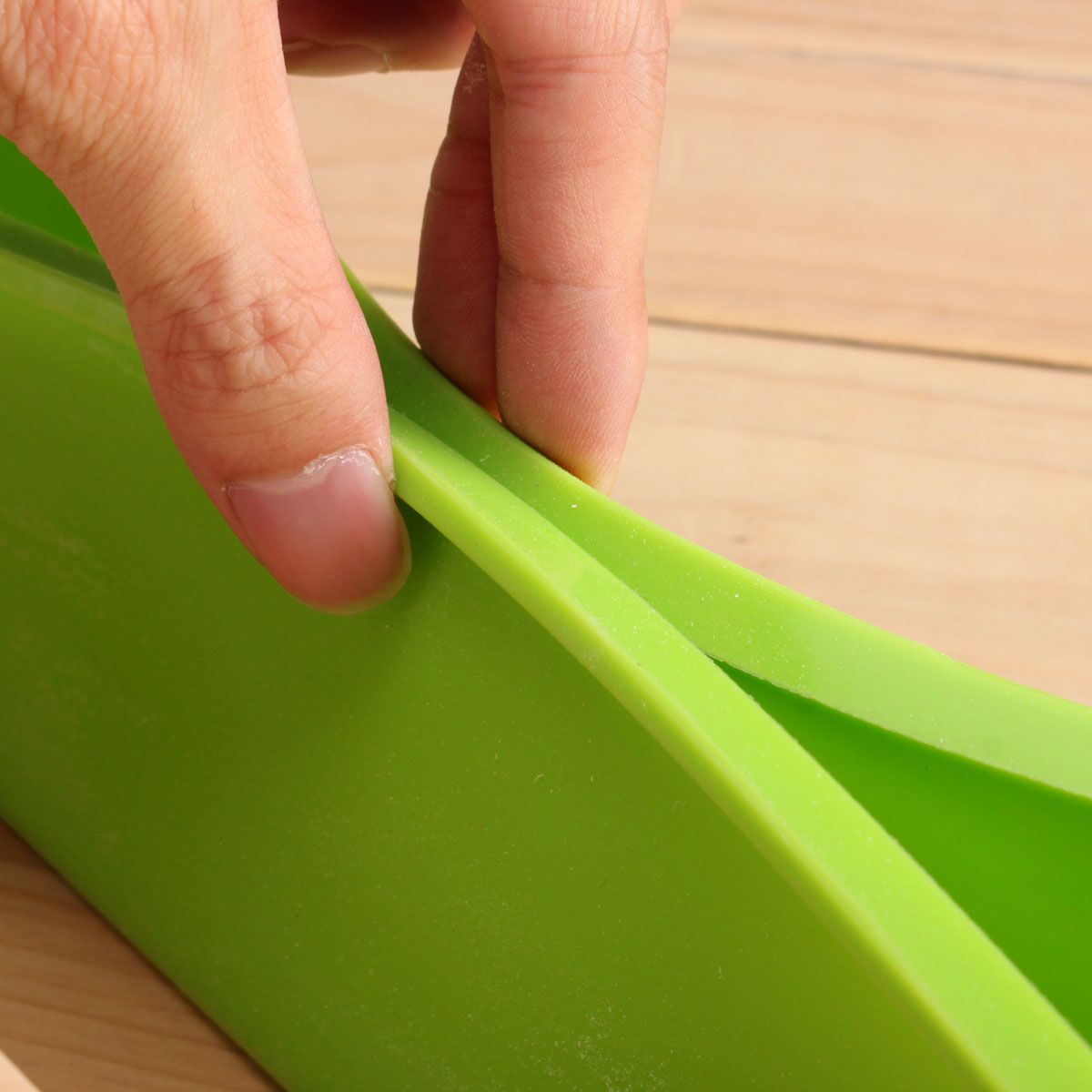 Rslike.com DIY Bakeware Kitchen Baking Tool Soap Modelling Mould Rectangle Silicone Soap Mold Wooden Box Tools Toast Loaf Bakin
