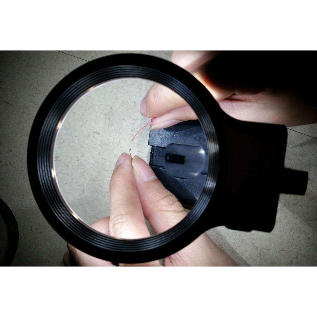 3X LED Light Folding Handheld Magnifier Desktop Magnifying Glass For