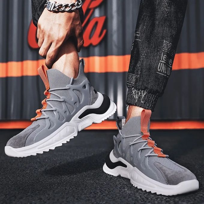 Trendy Men Laced Up Sneakers- Grey