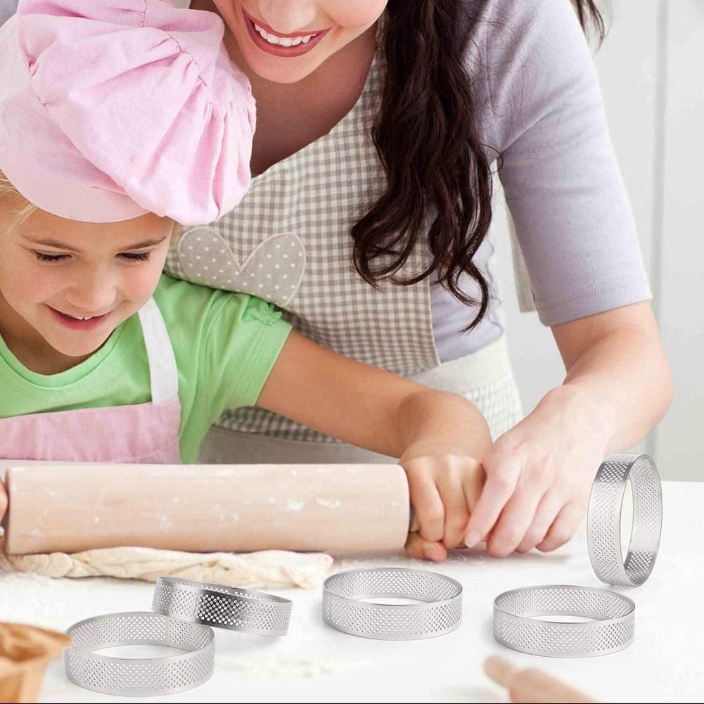 Tart Ring,Circular Porous Tart Bottom Tower Pie Cake Mould Baking Tools Heat-Resistant Perforated Cake Mousse