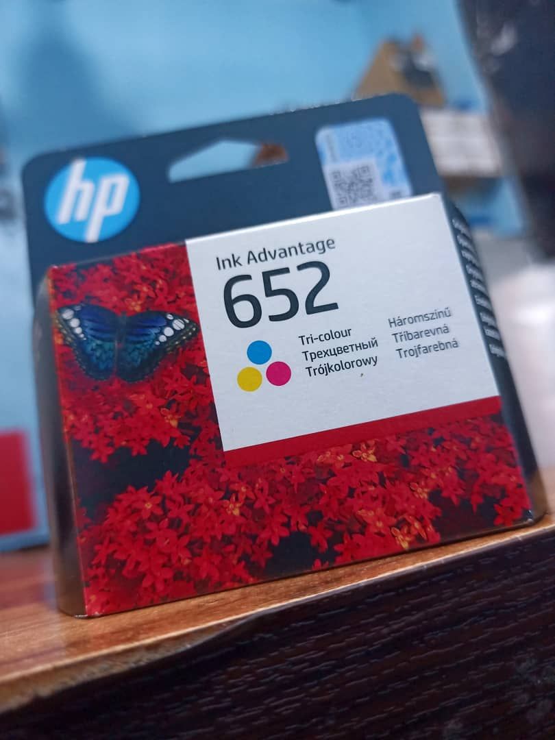 652 Tri-color Ink Advantage Cartridge - F6V24AE