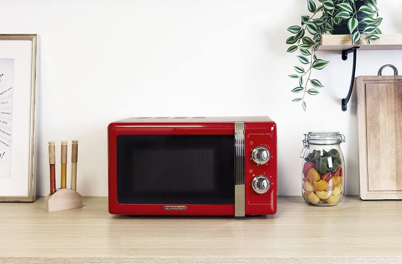 700W Microwave With Auto Defrosting And Digital Timer - 20L