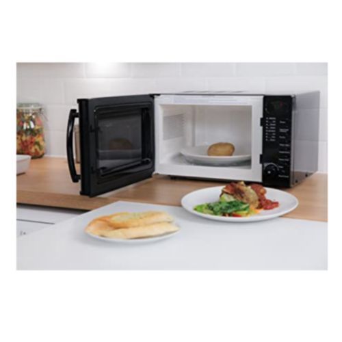 17L Digital Solo Microwave Oven - 700W - Black
