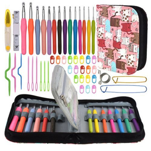 Crochet Hooks Set With Case