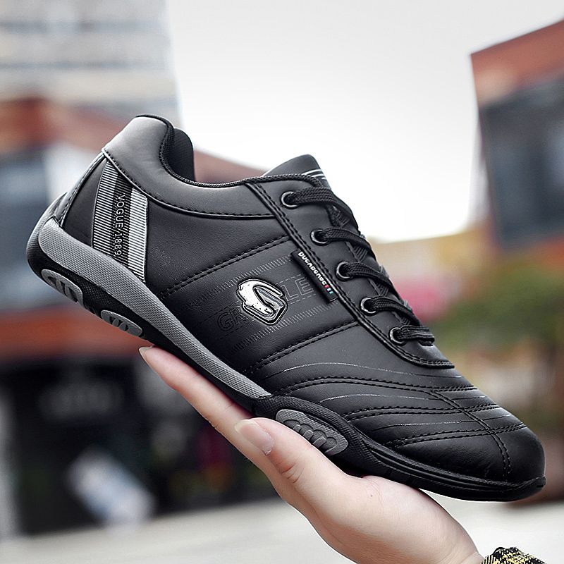 Comfort Golf Flats Mens Leather Shoes Waterproof Golf Shoes