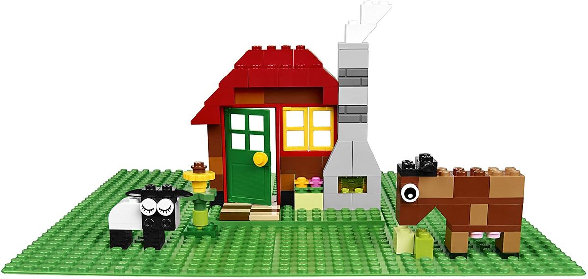 Classic Green Baseplate 11023 Building Kit (1 Piece)