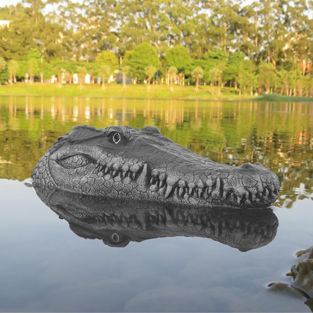 Flytec V005 RC Boat 2.4G Remote Control Electric Racing Boat for Pools with Simulation Crocodile Head Spoof Toy