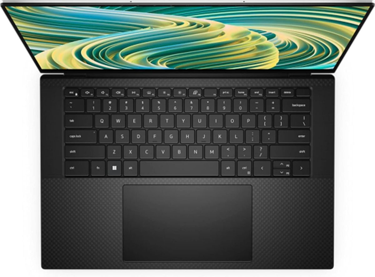XPS 9530 13TH GEN INTEL CORE I7 32GB RAM 512GB SSD RTX 4050 (6GB) BACKLIT KEYBOARD WINS 11