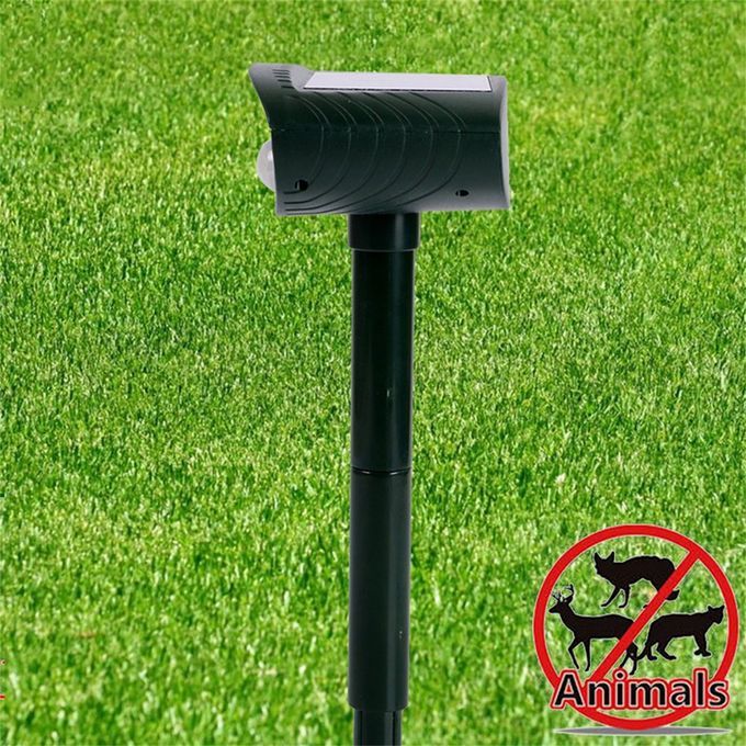 Solar Powered Motion Activated Animal Ultrasonic Garden Cats Dogs Repeller Black