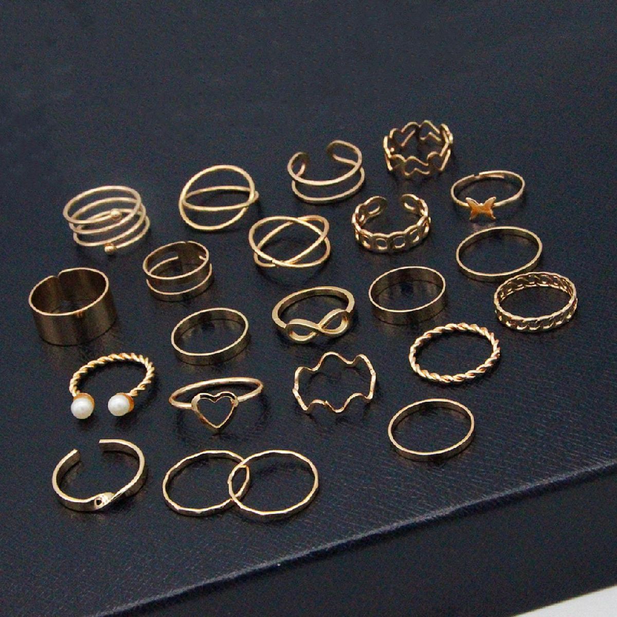 22PcsSet Finger Rings Hollowed-out Heart Decor Ladies Rings Golden