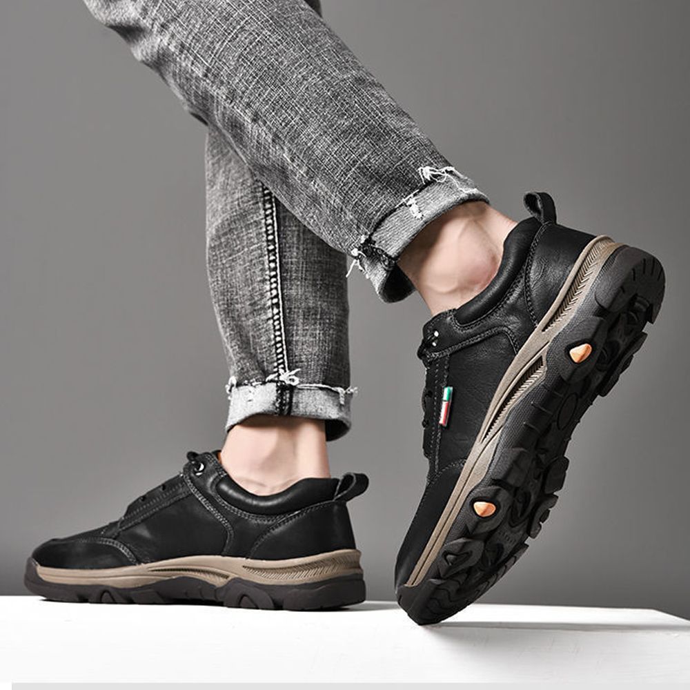 Men's Hiking Shoes Are Wear-resistant And Waterproof - Black