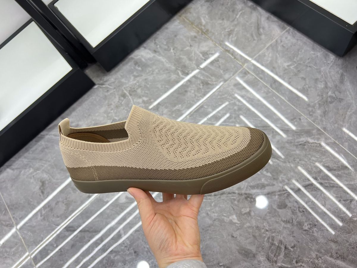 Men Slip-on Fashion Sneakers Brown