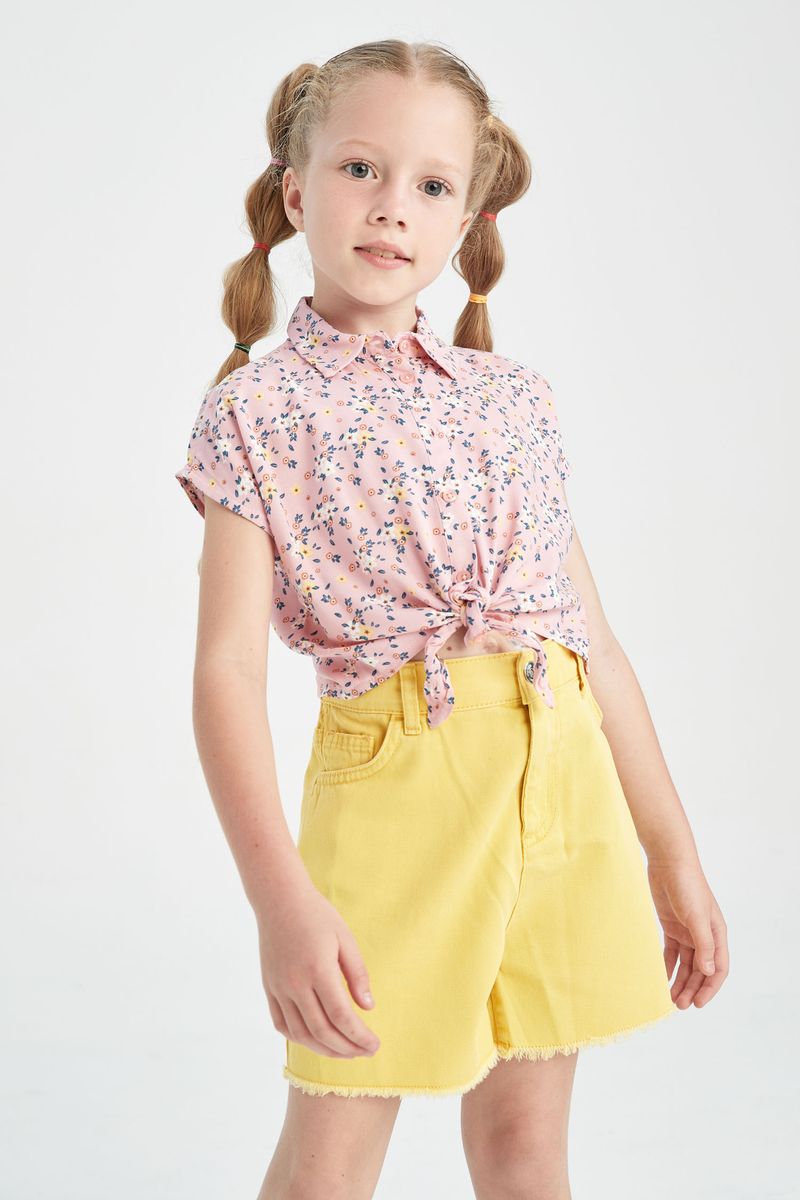 Girl Mom Fit Woven Short - Yellow