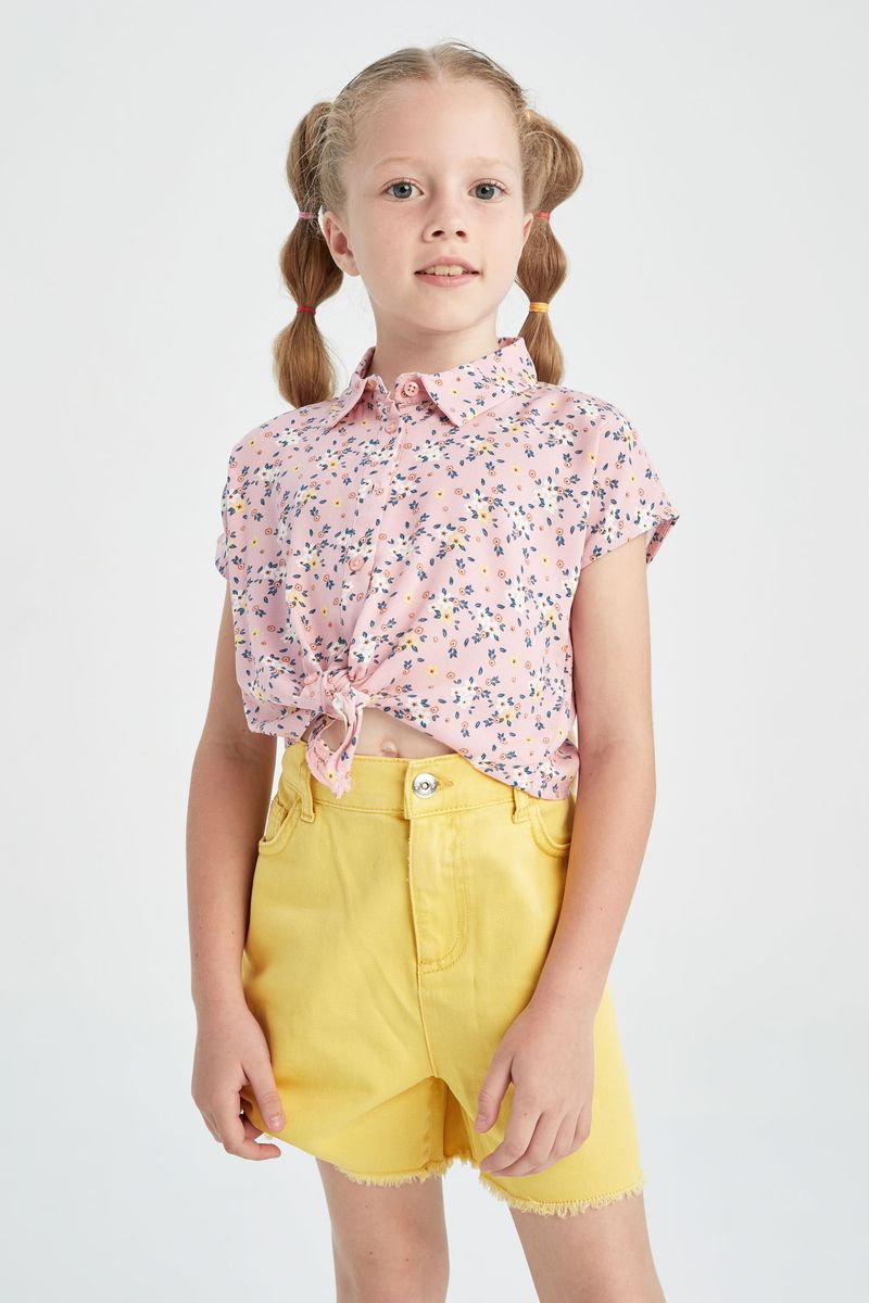 Girl Mom Fit Woven Short - Yellow