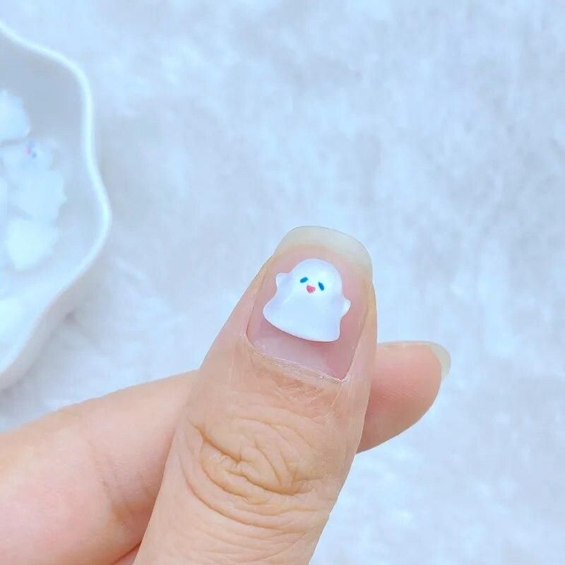 50Pcs New Cute 8mm Mini Halloween Ghost Series Flat Back Manicure Parts Embellishments For Hair Bows Accessories