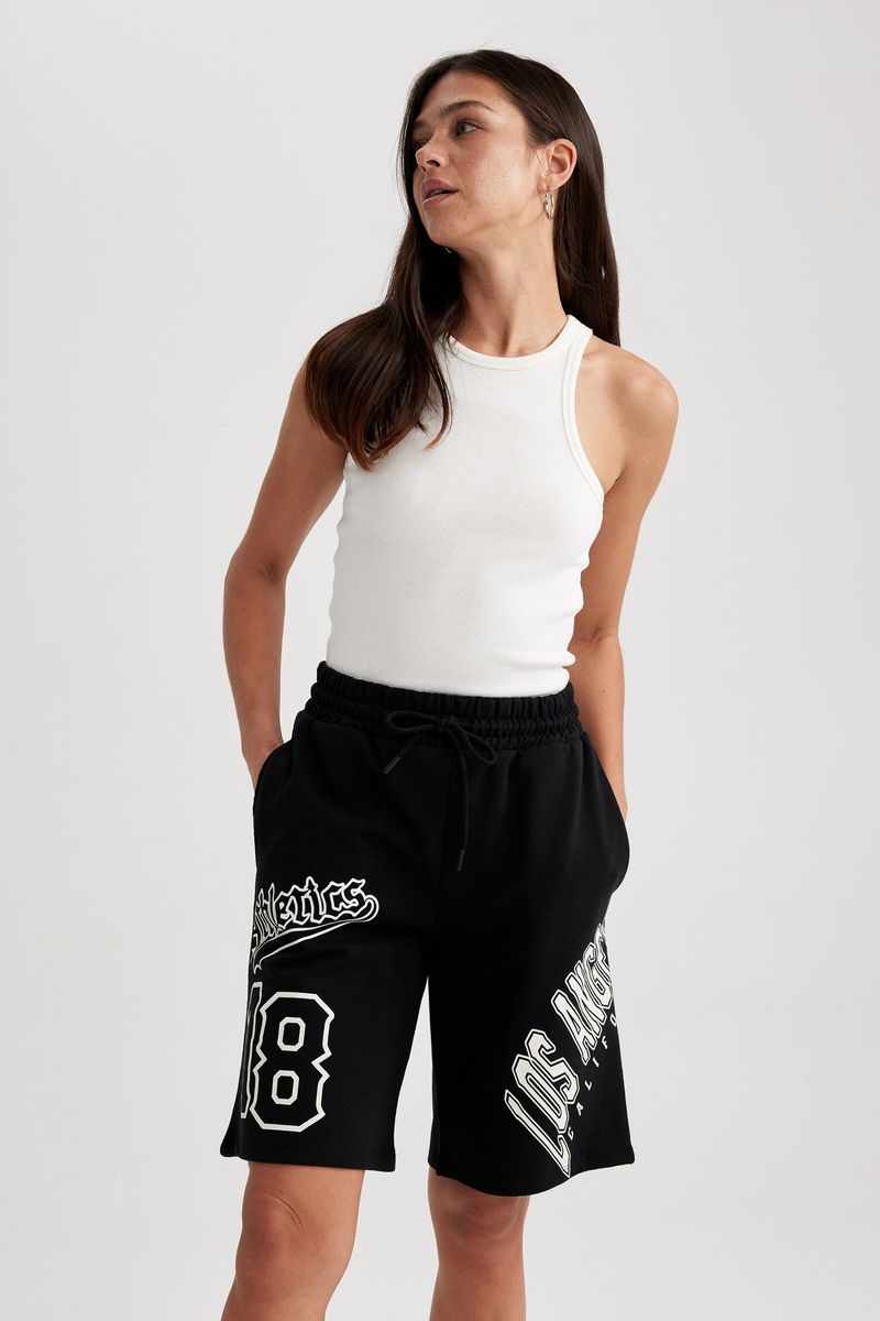 Woman Young Knitted Short - Black