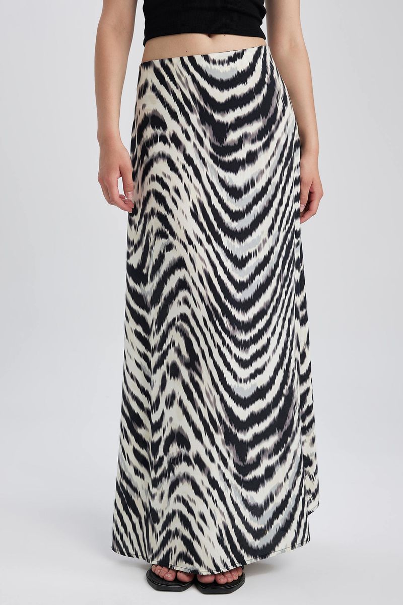 Woman Young Straight Woven Skirt - Black