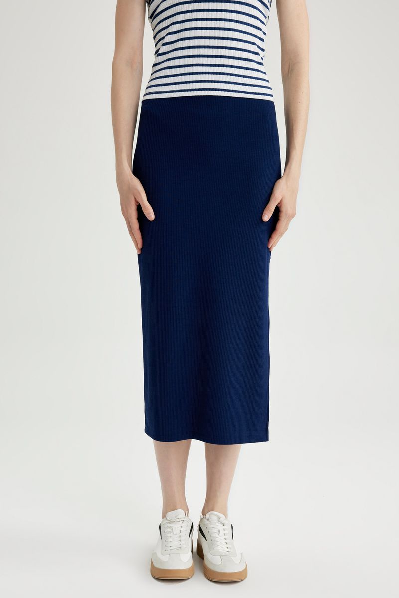 Woman Casual Straight Knitted Skirt - Navy