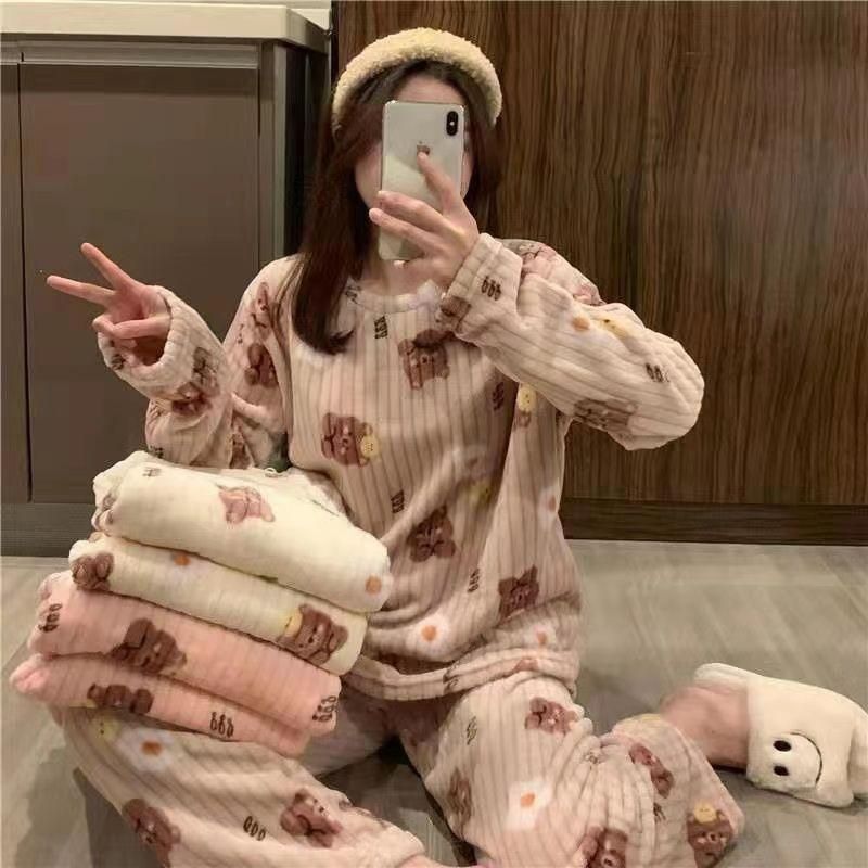 New Bear Suit 2022 Autumn and Winter Pajamas round Neck Loose Thin Long Sleeve Home Wear Coral Fleece Ladies Two-Piece Set