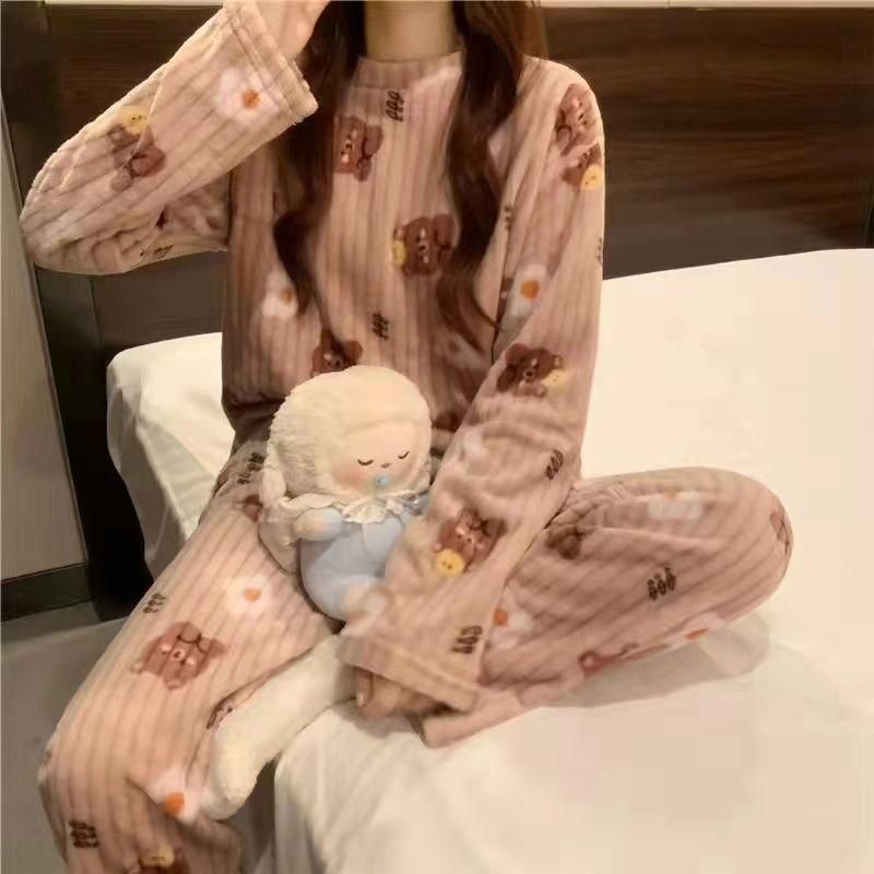 New Bear Suit 2022 Autumn and Winter Pajamas round Neck Loose Thin Long Sleeve Home Wear Coral Fleece Ladies Two-Piece Set