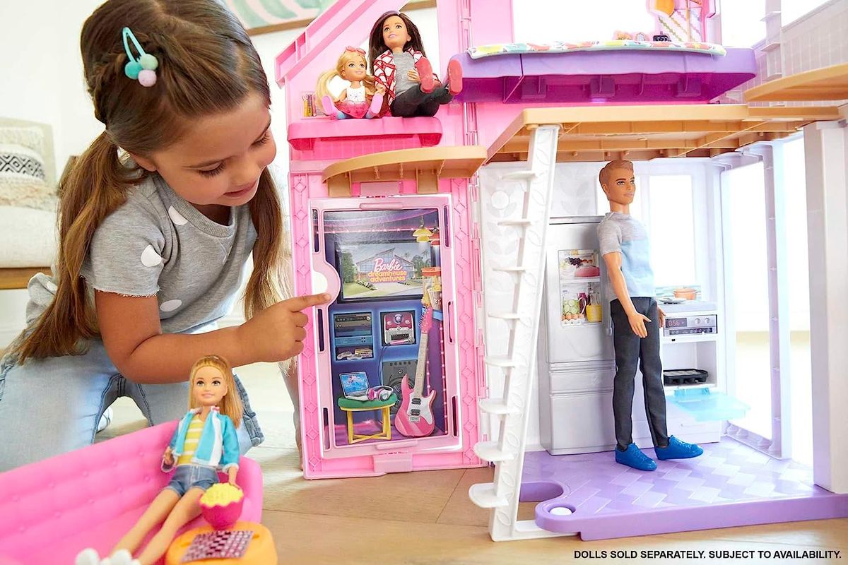 Barbie Malibu House 2-Story 6-Room Dollhouse With Transformation Features