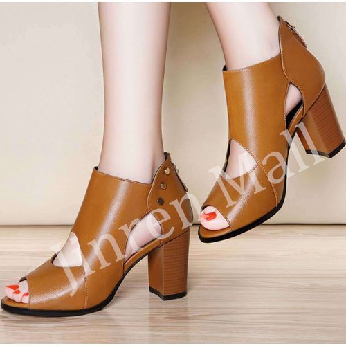 Ladies Fashion Thick Heel Hollow Sandals-Brown
