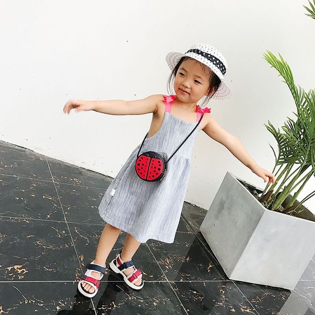 Baby Gis Tassel Purse Handbag