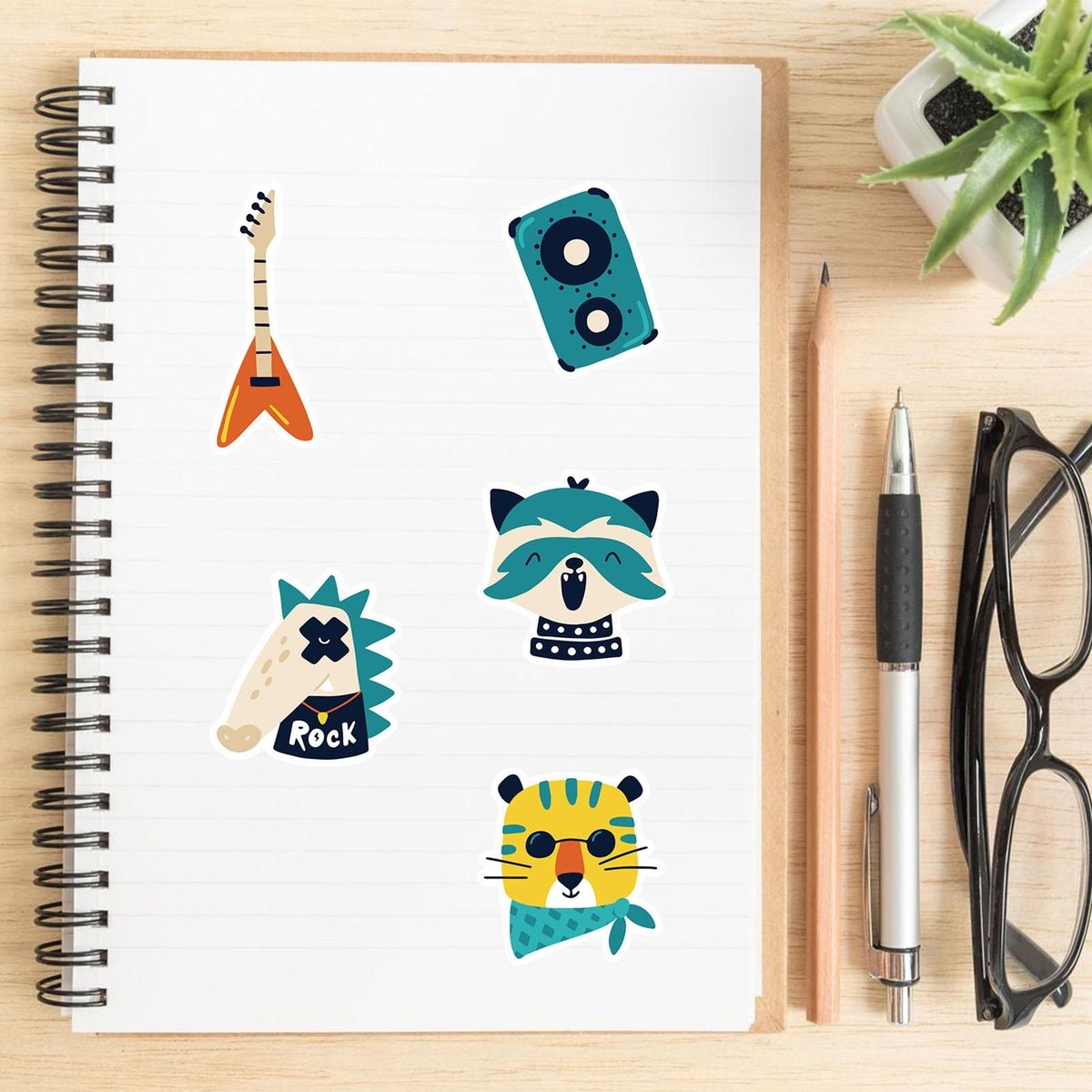 52Pcs Cartoon Stickers Cartoon Graffiti Decals Laptop Suitcase Skateboard Stickers