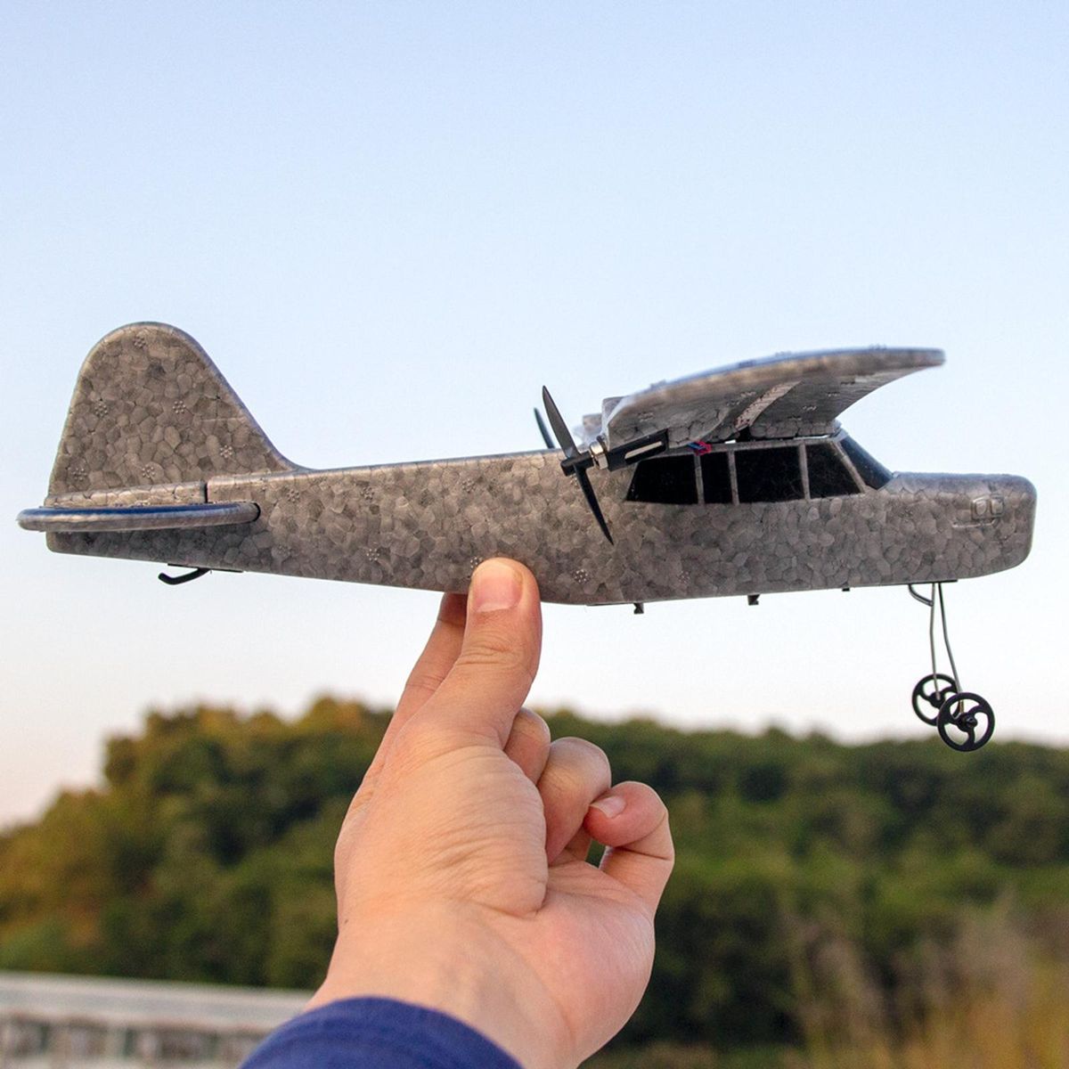 Foam Glider 2.4G 2CH Aeroplane  RC Glider Airplane With Light