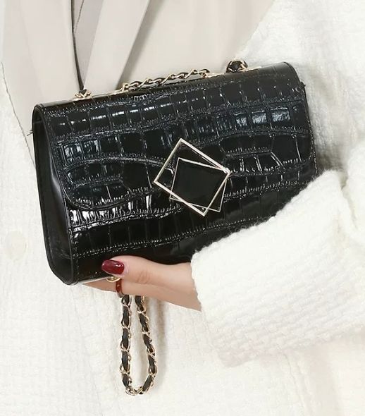 Quality Glossy Ladies Handbag- Black