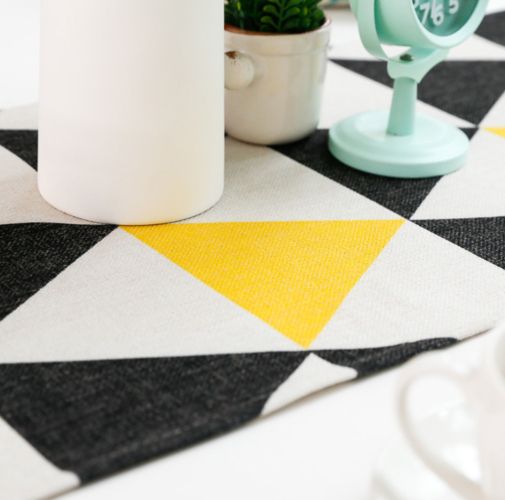 160cm DUNXDECO Table Runner Long Table Cover Fabric Modern Yellow Black Triangle Geometric Cotton Blend Mat Home Decoration