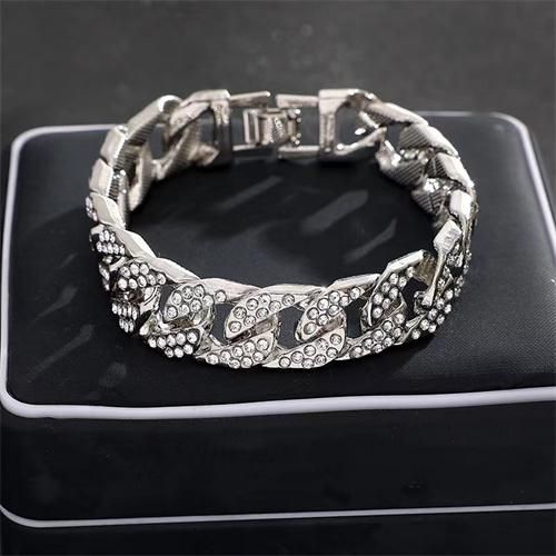 Casual men's and women's universal watch + bracelet