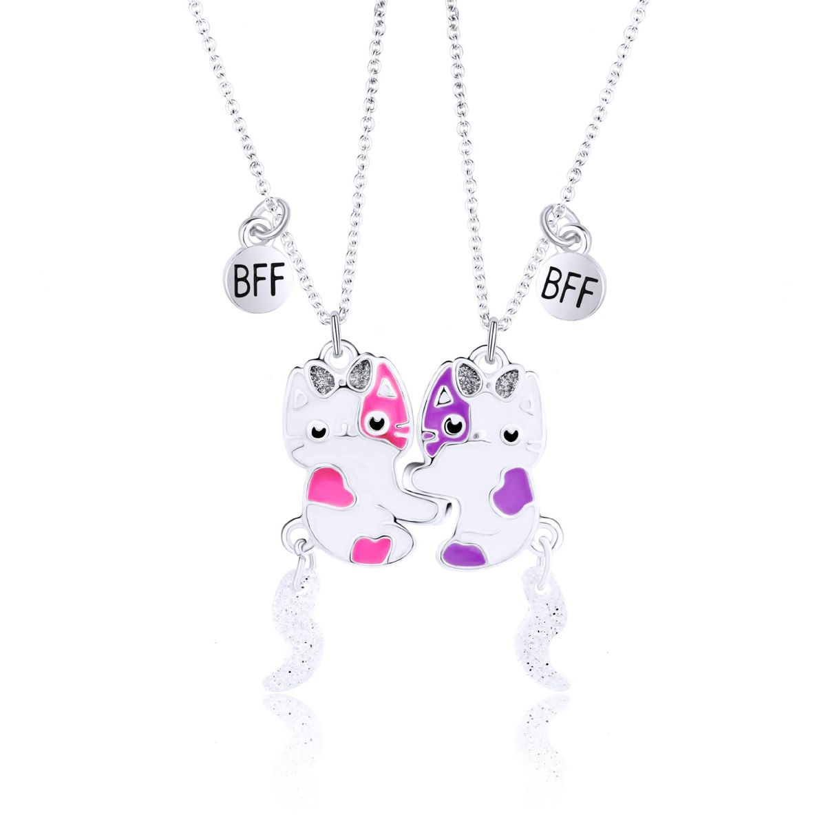 A pair of good friends and best friends BFF cute and lively cat magnets attract children's necklaces