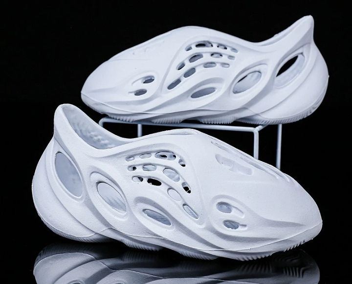White Unisex EVA Fashion Waterproof Shoes For Outdoor