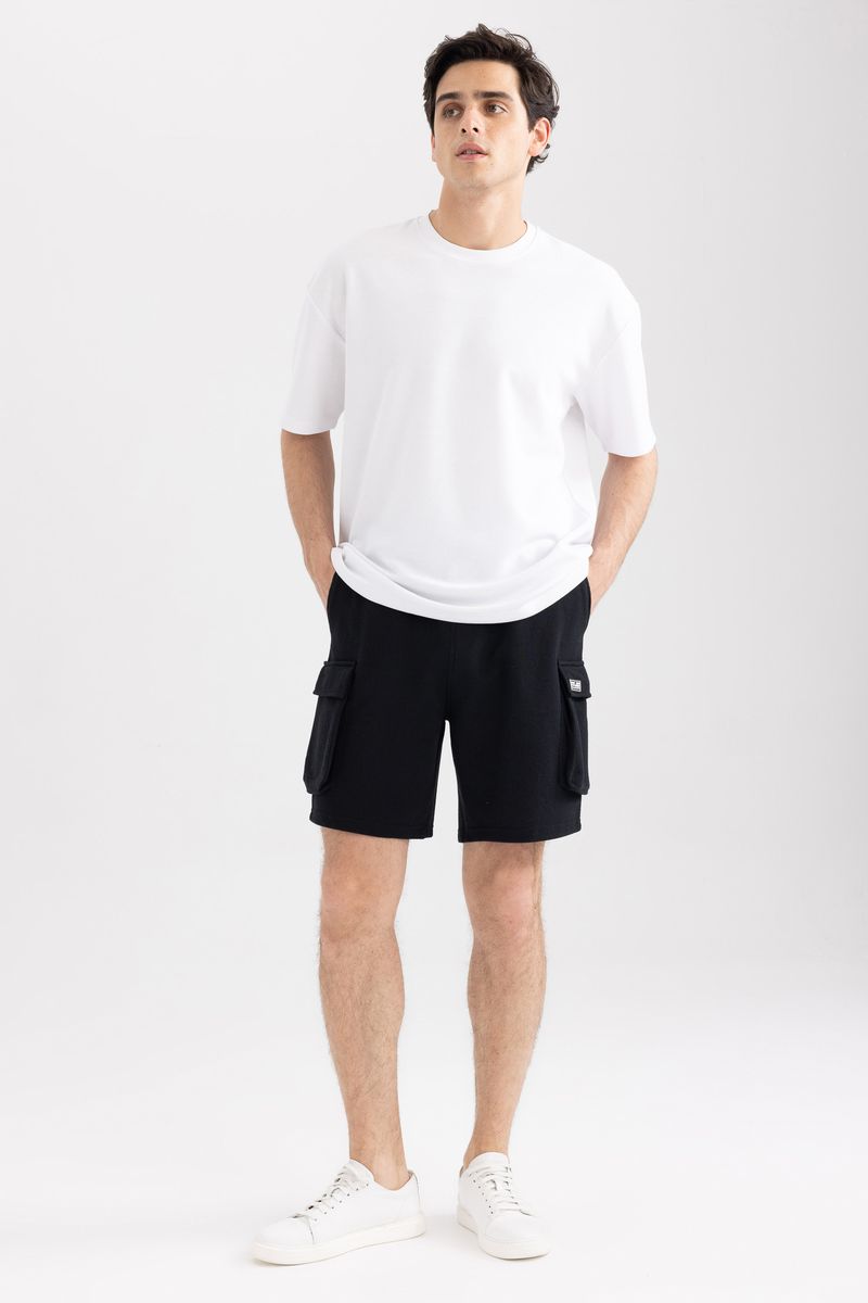 Man Young Regular Fit Knitted Short - Black