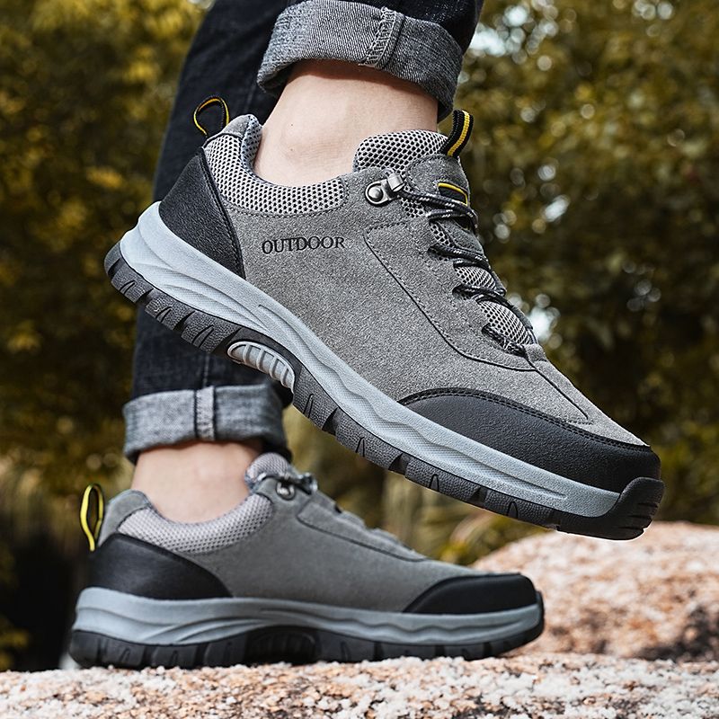 Men's Hiking Shoes Sneakers New Arrival Trekking Shoes Man Breathable Comfortable Mountain Climbing Shoes Lace-up Outdoor Hunting Shoes Sports Work Shoes EUR Size 39-49