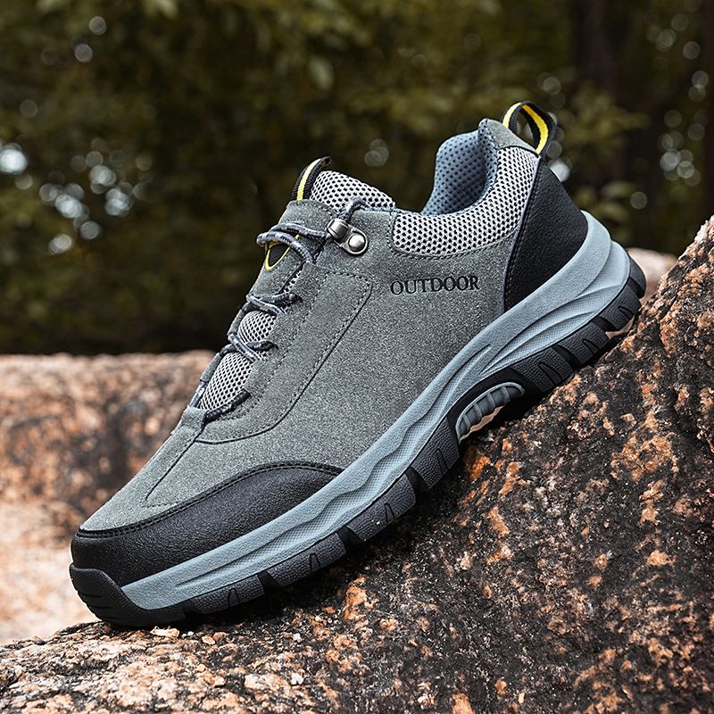 Men's Hiking Shoes Sneakers New Arrival Trekking Shoes Man Breathable Comfortable Mountain Climbing Shoes Lace-up Outdoor Hunting Shoes Sports Work Shoes EUR Size 39-49