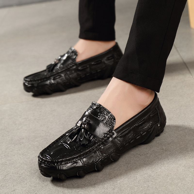 Crocodile Pattern Genuine Leather Loafers Men Tassel Shoes Casual Moccasins