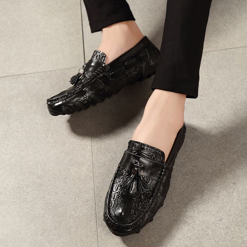 Crocodile Pattern Genuine Leather Loafers Men Tassel Shoes Casual Moccasins