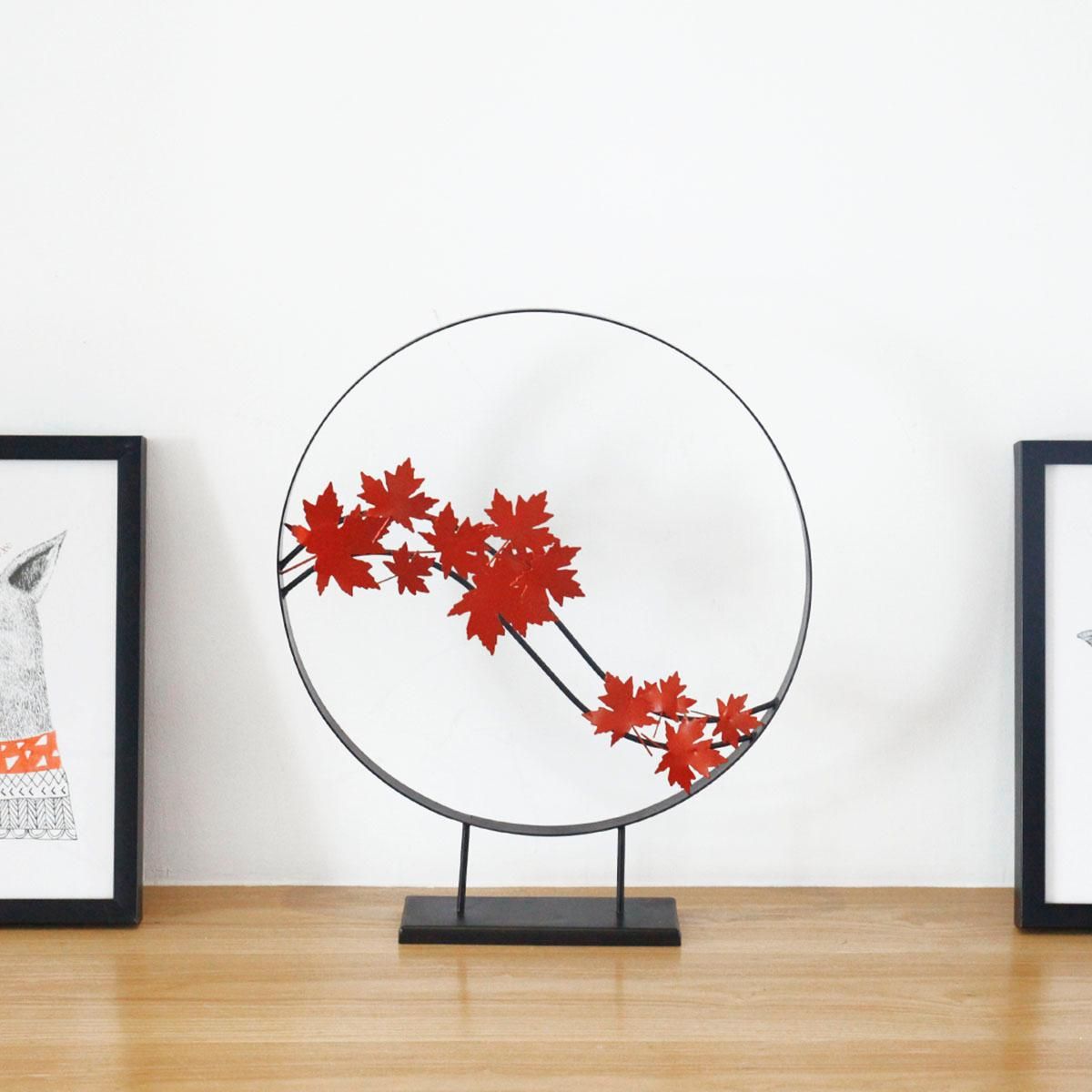 Maple Leaf Ornament Iron Sculpture Abstract Sculpture Modern Sculpture Iron Circle Home Decor Modern and Concise Artwork