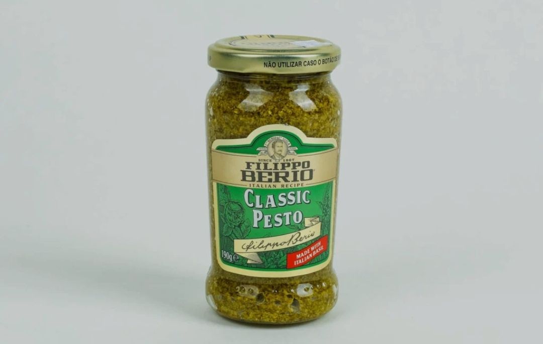 Classic Pesto..