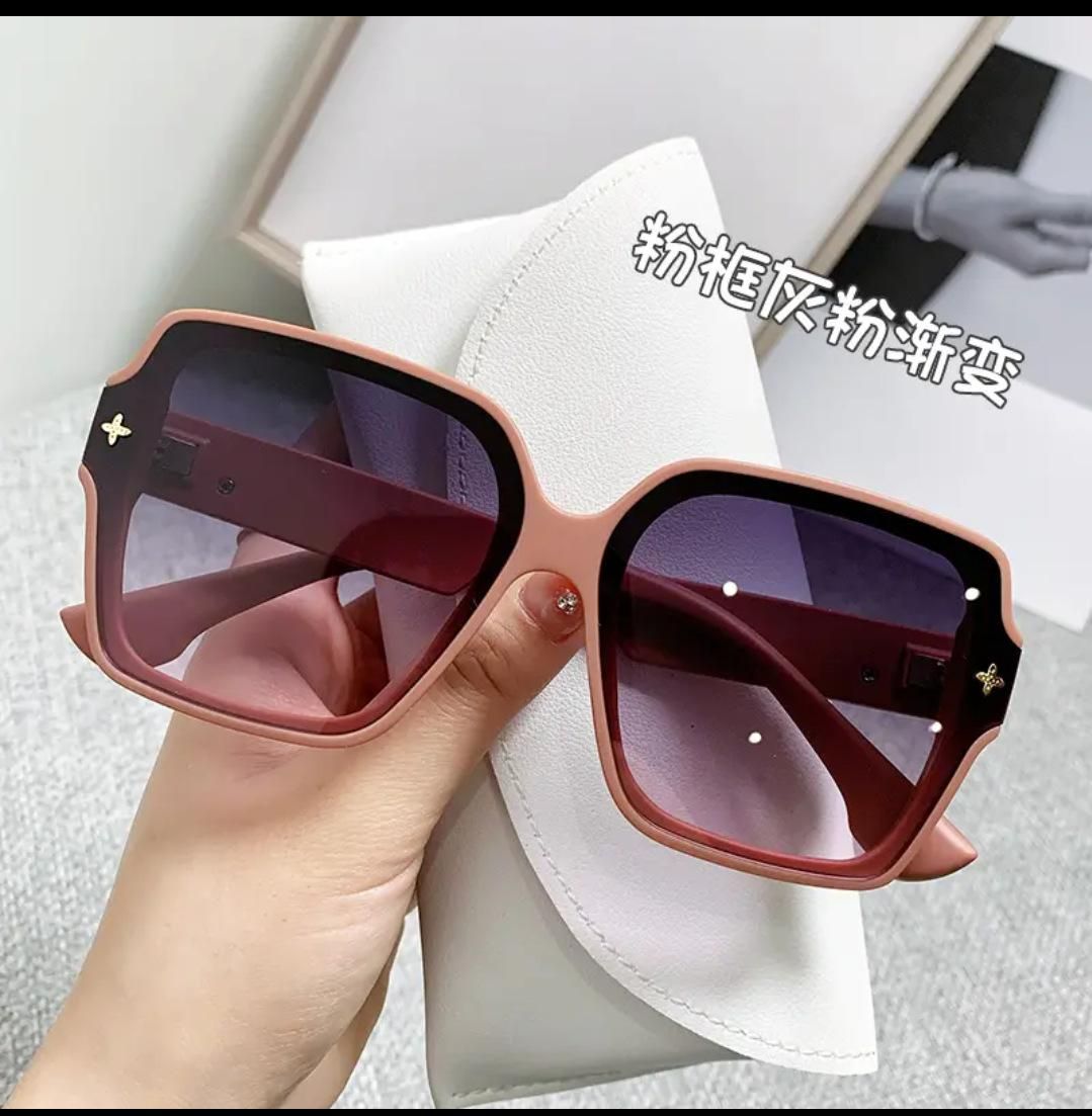 2023 New Women's Large Frame Sun Shade Sunglasses Fashion All-Match Sunglasses Yb8052