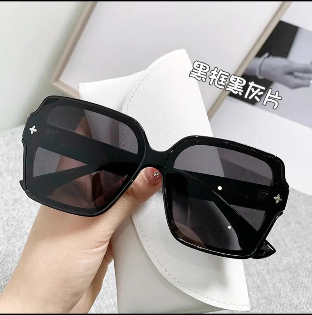 2023 New Women's Large Frame Sun Shade Sunglasses Fashion All-Match Sunglasses Yb8052