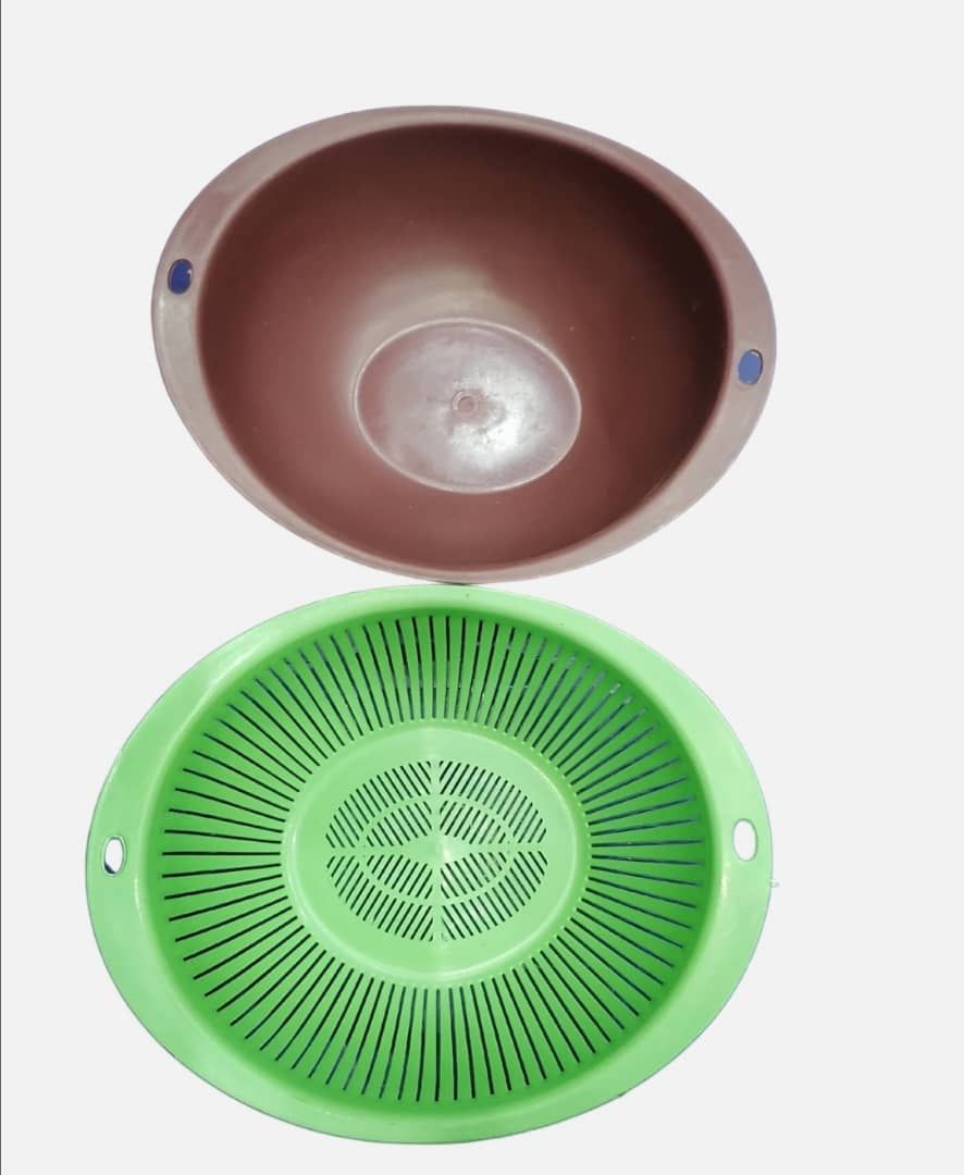 Party Souvenir (Pair Of Fruit Bowl/seive And Regular Bowl)