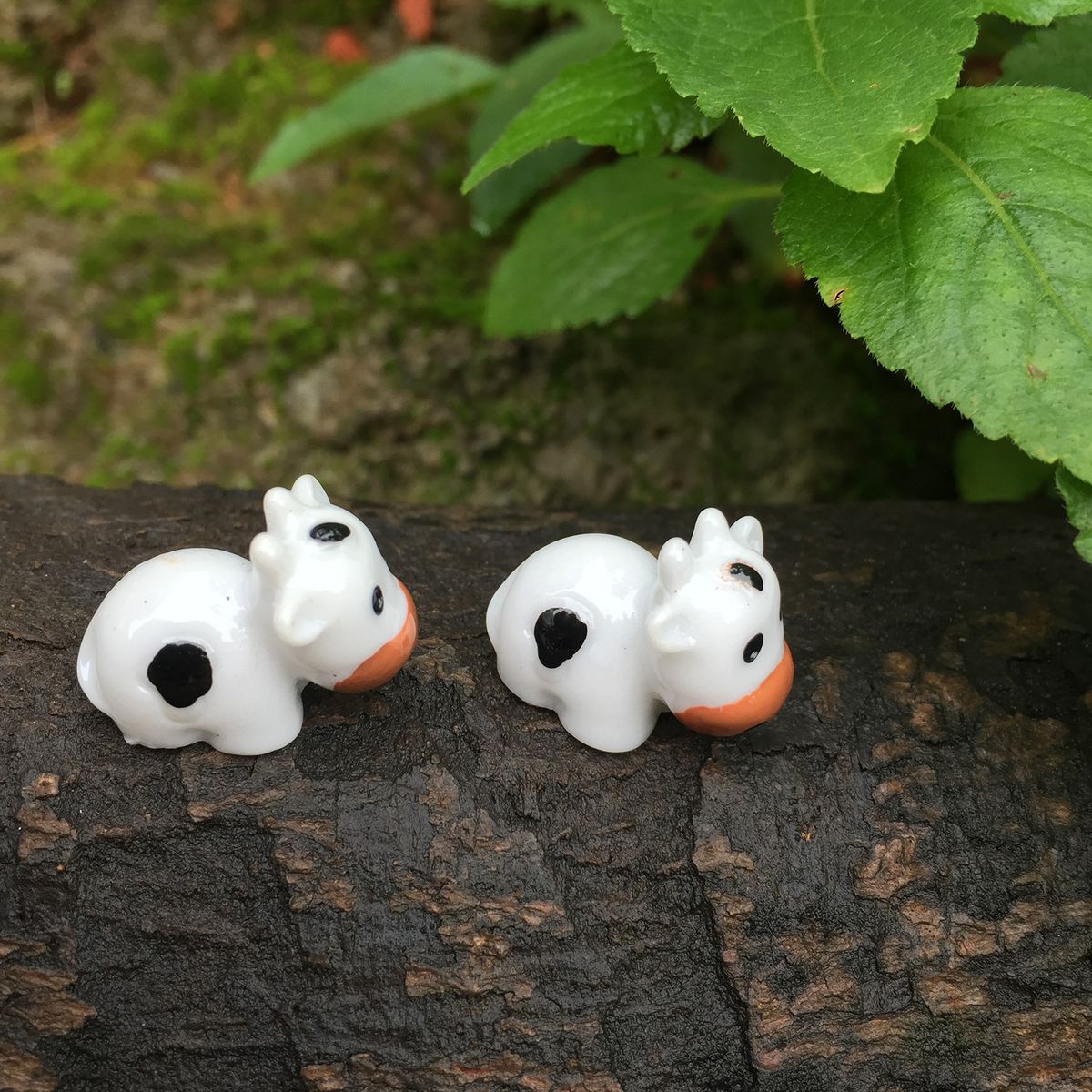 2Pcs Cute Cow Animal Figurines DIY Miniature Bonsai Fairy Garden Ornament Decor