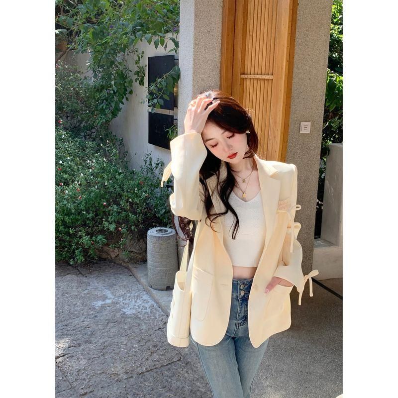 Sweet Milky Yellow Lace-up Solid Color Suit Coat Design Loose Slimming Top for Women