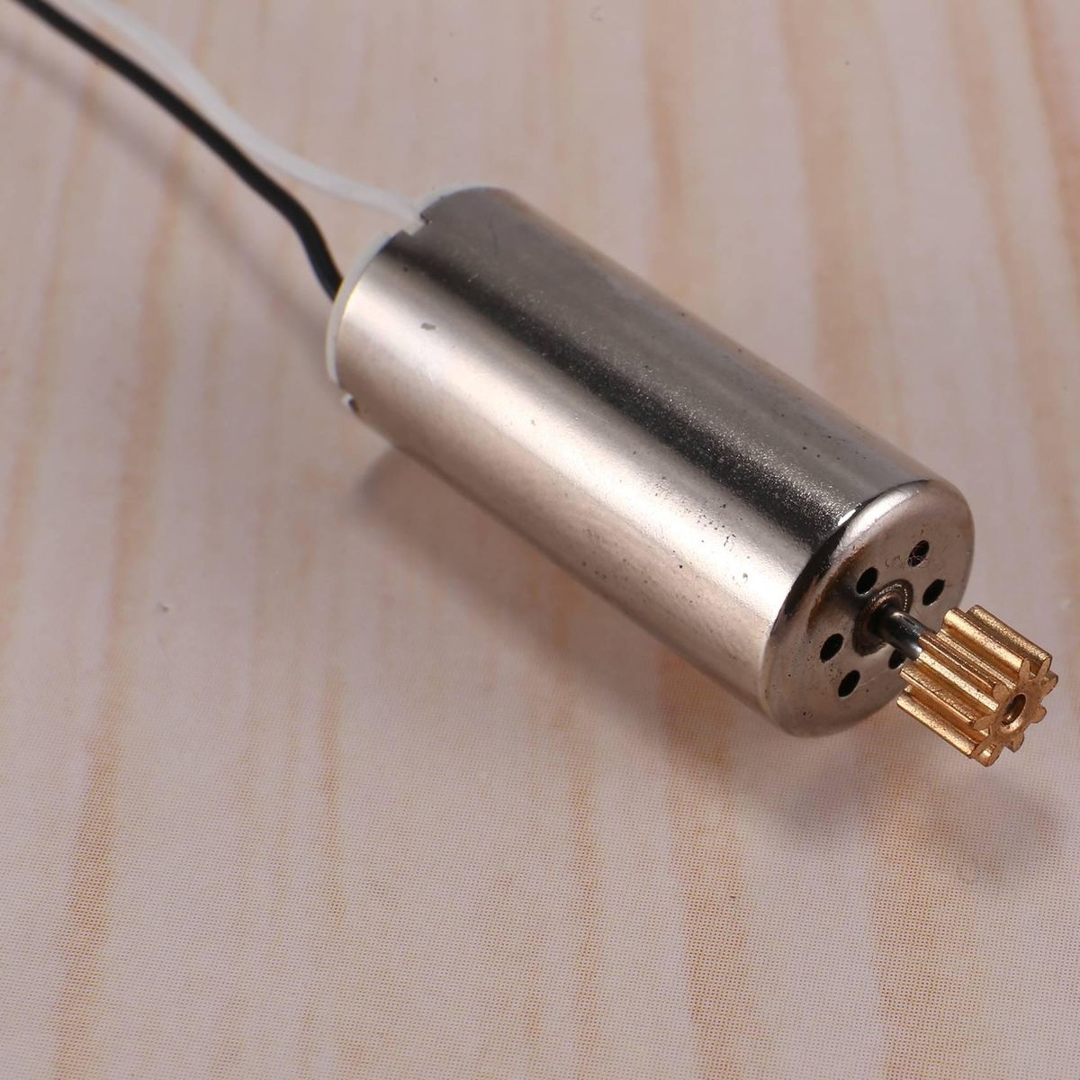 C186 Main Motor with Motor Gear for C186 C-186 RC Helicopter