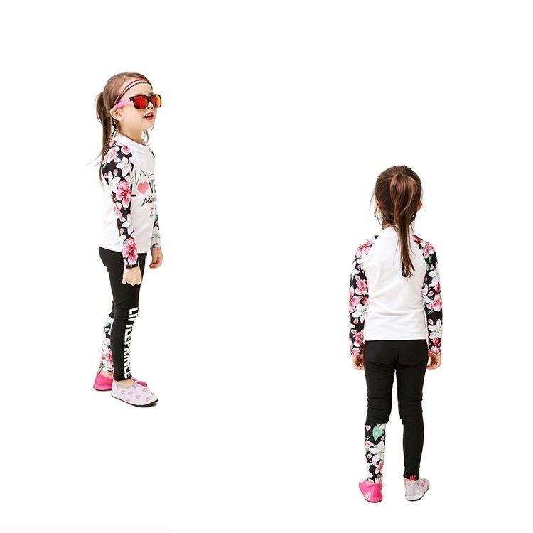 Long Sleeve Kids Swimming Suit UV Resistant Swimwear, White
