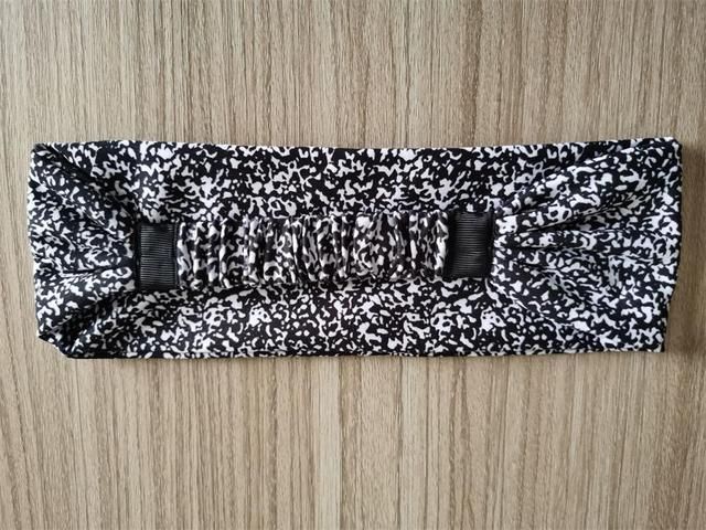 Nwt Woman Sports Headbands Elastic Sport Hairbands Print