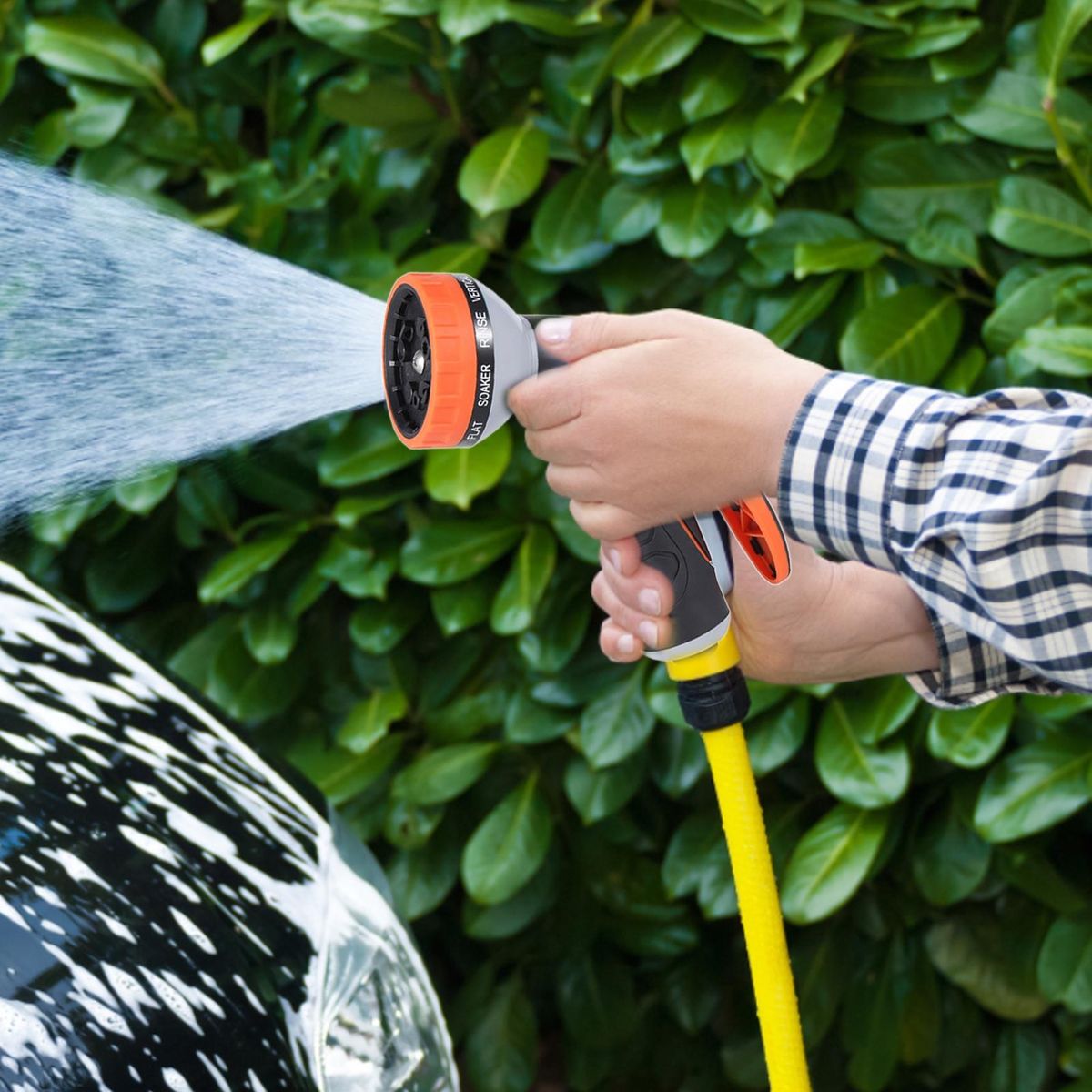 Gardening Sprinkler Car Cleaning Sprayer Pet Washing Sprinkler Orange and Black